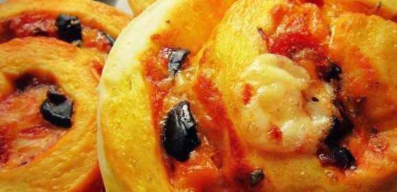 RULOURI MINI – PIZZA